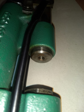 Vendo recalibradora engrasadora de proyectiles RCBS, modelo " LUBE A MA TIC 2" en buen estado, 82