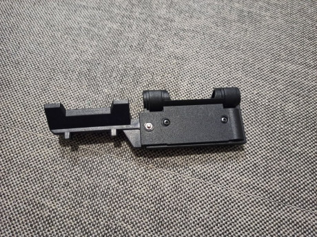 Tengo este Combro que no voy a usar. Es el Combro CB625 Mk4 (el que todos conocemos). Está impoluto, no 00