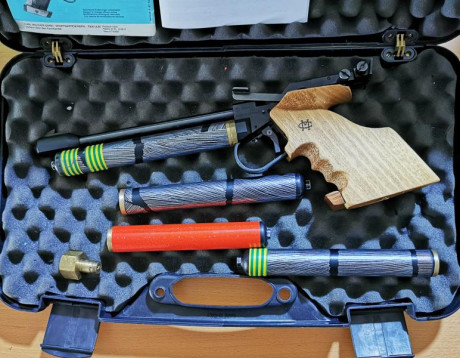 Hola vendo fantástica walther cp3 con cacha Morini y 4 botellas funcionando Perfectamente 450 € 00