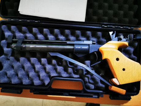 !!! VENDIDA!!! SE PUEDE RETIRAR Pistola de competición de aire comprimido para tiro olímpico, de carga 02