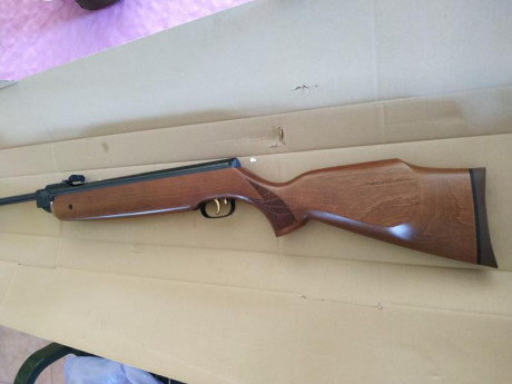 Hola , vendo weihrauch hw80k en calibre 5.5 del año 2017,  en  perfecto estado tanto de madera como de 50