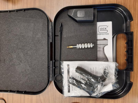 Buenos días. Estoy interesado en una Glock 19. Alguna en venta? Gracias. 82