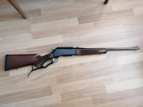 Hola .

Vendo Browning BLR Takedown . Se desmonta el cañón sin herramientas. Calibre 358 Win.
 Muy bueno 02