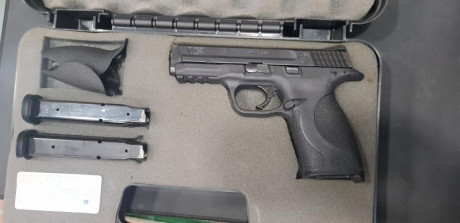 S&W MP 9  ,  euros,   arma personal , poco uso 
Están en Madrid 00