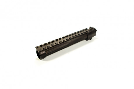 Este rail es mas bajo y es de acero y va soldado al tubo de gas de la SAIGA 12 entiendo que también sirve 31