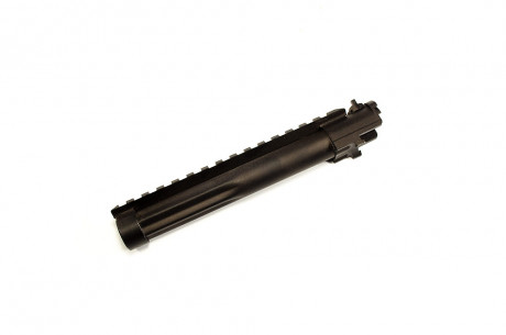 Este rail es mas bajo y es de acero y va soldado al tubo de gas de la SAIGA 12 entiendo que también sirve 30