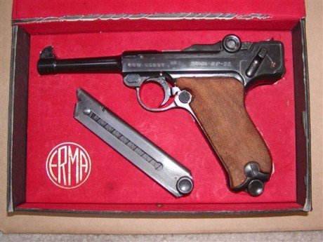 me gustaria comprar una kgp-69 (replica luger en 22) pero no tengo ni idea de quien es el importador para 40