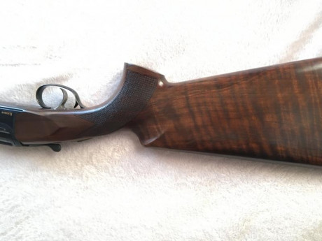 Se vende por no usar, (esta nueva a estrenar), superpuesta Zoli Kronos, 75 cm de cañon, chokes fijos, 41
