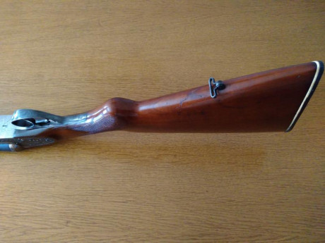 Muy buenas.
Vendo ésta buena paralela.En magnífico estado
Del año 1985, E.2 , muy cuidada, cañones de 32