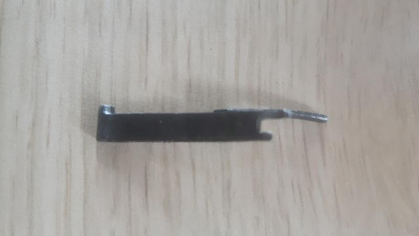 Hola compañero.
  Me podriis decir donde encontrar un par de muelles de ballestilla como estos, o quien 02