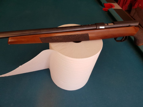 Vendo carabina anschutz cal22lr, por no usar,(cañon pesado )pido 300€.
VENDIDA. 
Saludos.
 :birra^:  :birra^: 00