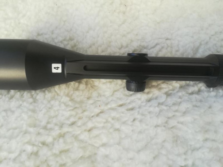 Visor zeiss victory 3-12x56 es el alto de gama en muy buen estado, con el tratamiento de lentes y sus 00