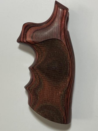 CACHAS HOGUE PARA REVOLVERES SMITH&WESSON  EN PERFECTAS CONDICIONES, SE VENDE POR NO USAR Y PUEDES 02