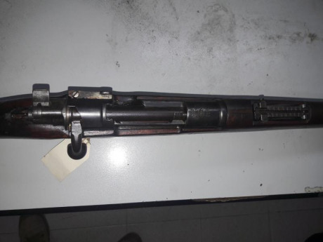Un ejemplar raro con el Doppeldatum, para el nuenvo servicio en la Reichswehr en 1920 despues de la guerra.

Cierre 00