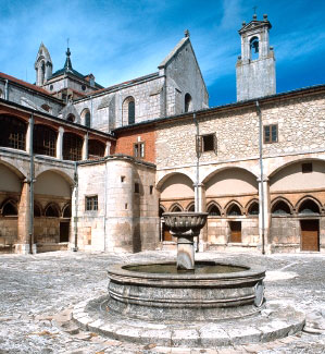 ¿Como se llama este monasterio?. 01
