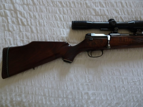 Buenas a todos. Vendo Mauser 66 en calibre 7mm Rem. Magnúm en un estado excepcional, como se puede comprobar 02