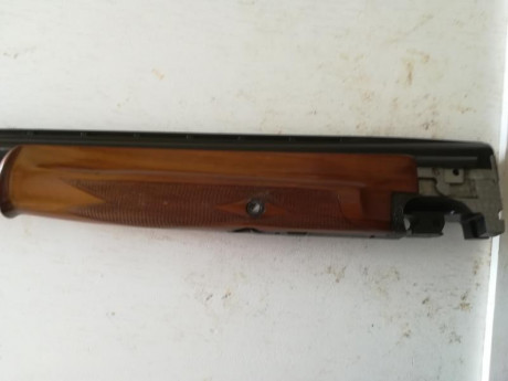 Vendo escopeta FN Browning, 12-70 modelo B25 con toda la bascula grabada. Ajustada a mano.
Precio: 599,00€, 21