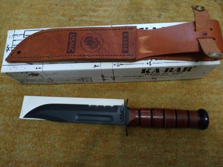 En venta este magnífico  cuchillo :
clásico del USMC , importado de USA, absolutamente nuevo con su caja 01