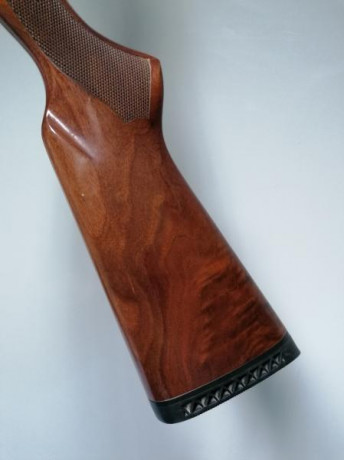 Vendo Escopeta Winchester pajillera calibre 12 modelo 1300.
280€ más portes. 02