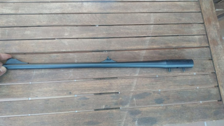 Se vende cañon blaser R93 8 x 57 standar con elementos de punteria y su cargador correspondiente, solo 02