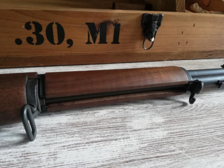 Vendo M1 GARAND edición especial, conmemorativo de la batala de IWO JIMA.
El rifle y sus accesorios están 100