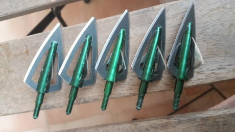 Putas de caza de 125greins con sangradores  . 5 puntas están en Valencia. 25€ envio incluido. 00