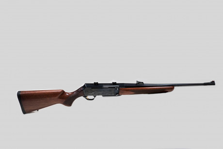 Buenos días, vendo browning bar II, calibre 7 MM, tiene alza micrometrica y punto de mira de alta visivilidad, 02
