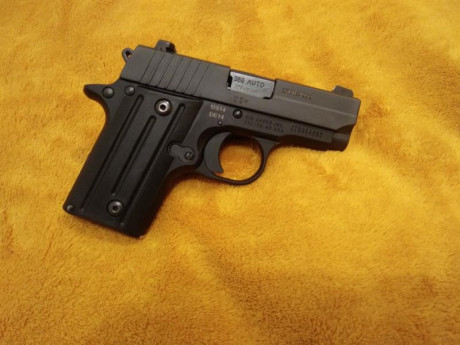Vendo pistola subcompacta Sig Sauer P238 Black Nitron calibre 9 mm corto.

Comprada nueva hace 2 años 11