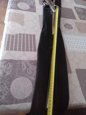 Vendo tambien este capricho que heredé de mi padre hace unos años,  un express del 45-70 GOVT,cañones 101