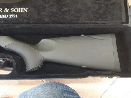 Hola amigos

  Vendo Sauer 404 XT del 7 R.mag  ,con culata extra synchro , carrilera ajustable, 2 juegos 00