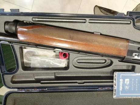 Magnífica arma, en muy buen estado de conservación. Se entrega con su maletín así con cada uno de los 01