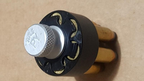 Speedloader para revólver Colt Python , no se ha usado está nuevo.
Está en Lleida
precio 30€ 01