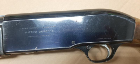 Vendo escopeta semiautomática Beretta A300. Calibre 12. Cañon de 71 cm. Choke de 2 estrellas fijo (sin 12