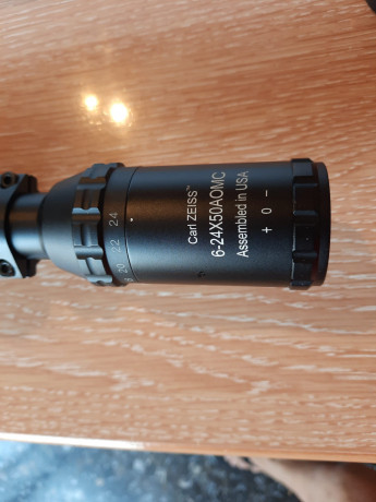 Vendo visor Carl zeiss 6-24x50 y montura bullseye ZR mount para carril de 11 mm. La torreta de la altura 01