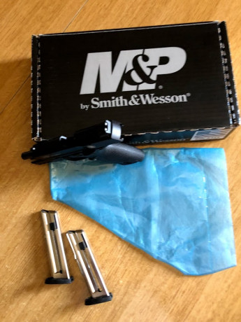 Vendo Pistola MP calibre 22 LR Smith Wesson COMPACT(UTILIZABLE CON LICENCIA F) Esta Impoluta nada mas 00
