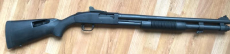 Vendo escopeta Mossberg 590A1 Mil-Spec cal. 12/76,  en muy buen estado de conservación y perfecto funcionamiento. 00