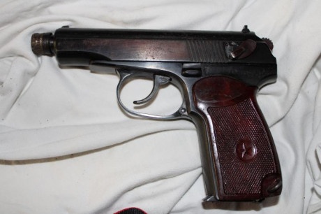 Hola
Mi padre colecciona arma antiguas inutilizadas
Quiero regalarle esta arma, que esta muy bien de precio, 00