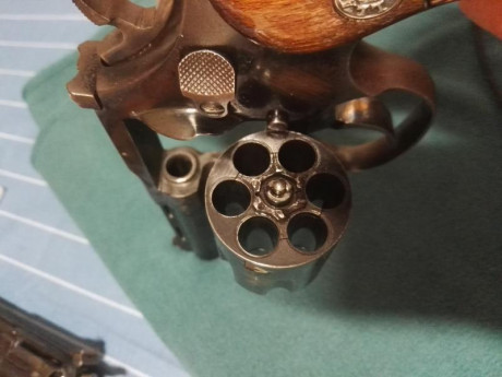 Vendo revolver llama 38 spl CTG de 4" guiado en F. 100€ mas portes si los hubiera. IMG_20200720_163238.jpg 01