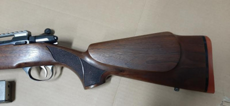 Vendo rifle Sako 75, version IV, en calibre 30.06. Lo compré en Casapuntos hace unos 4 años en un estado 00