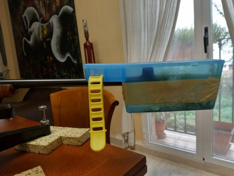 Viendo que se ha comentado en otro hilo sobre la limpieza de los rifles y para no seguir allí con este 80