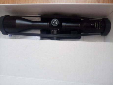 Retirado de la venta. Mel o quedo.
Visor Zeiss Victory FL 4-16x50 de estreno, nunca usado.
Con Retícula 01