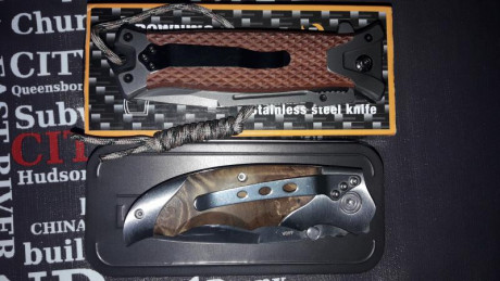 Vendo esta navaja browning con apertura flipper , nueva y con su caja. 18€ esta en Valencia. 00