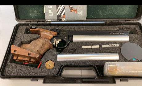 Hola, un compañero del club vende su LP 50 de Steyr, estado impecable.
Se puede comprar a aparte el kit 02
