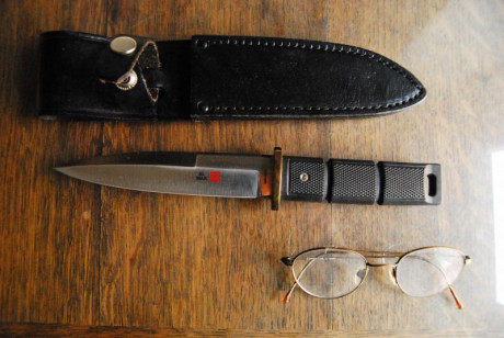 Si para reyes no cae desisto de seguir buscando . Compro cuchillo Al Mar Sere Operator o Mini Sere Operator 71