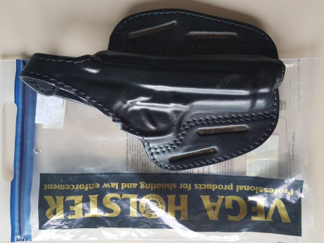 Buenas,
Pongo en venta una serie de fundas, todas de cuero i todas para  Beretta 92FS . Dos son "Vega 01