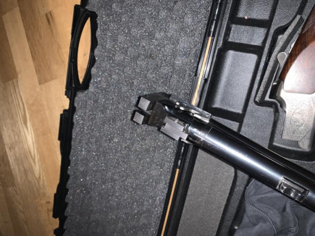 Hola a todos,

Vendo mi  Superpuesta Browning B525 Trap, de 81 de cañon Calibre 12, cañones ventilados, 32