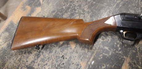 Vendo Benelli 121 de 71cm de cañón y tres estrellas funcionando perfectamente y con roces típicos de uso.
La 21