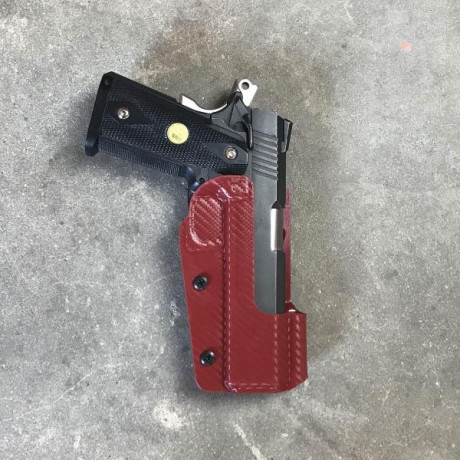 Hola compañeros
hace poco adquiri a un colega del foro una pistola de la marca suiza Sphinx AT2000 teniendo 150