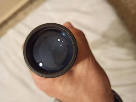 Buenas tardes, arreglando un armario, ha aparecido este visor ZF 6/S carl Zeiss jena DDR. Es muy antiguo. 20