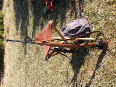Vendo rifle Santa Bárbara mod. A cal. 8x57js; buen estado.
Más fotos por Whatsapp. imagenes 233.JPG 
Precio: 00